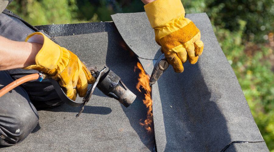 Professional residential roofers in Nazlini, AZ